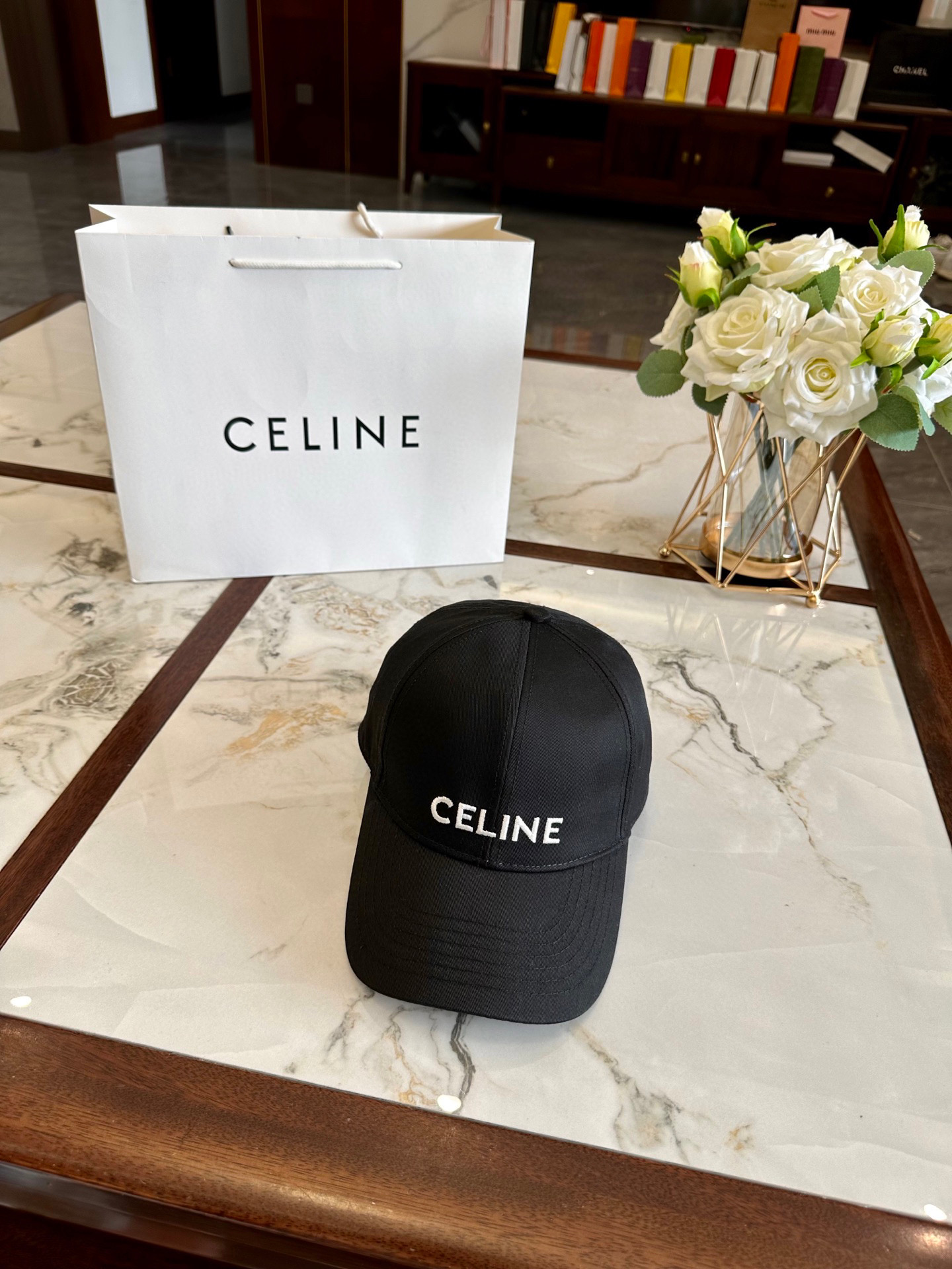 celine hat model 21